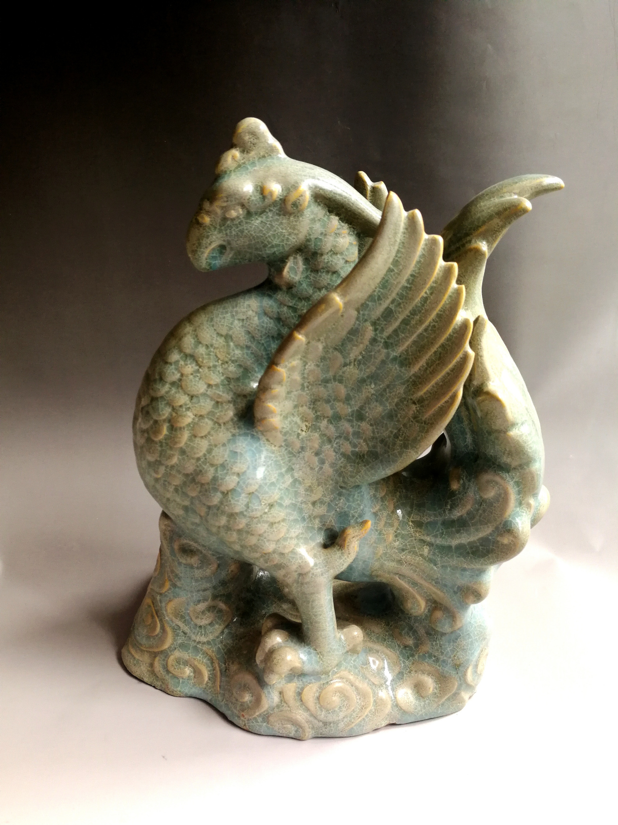 南宋风格官窑贯耳瓶