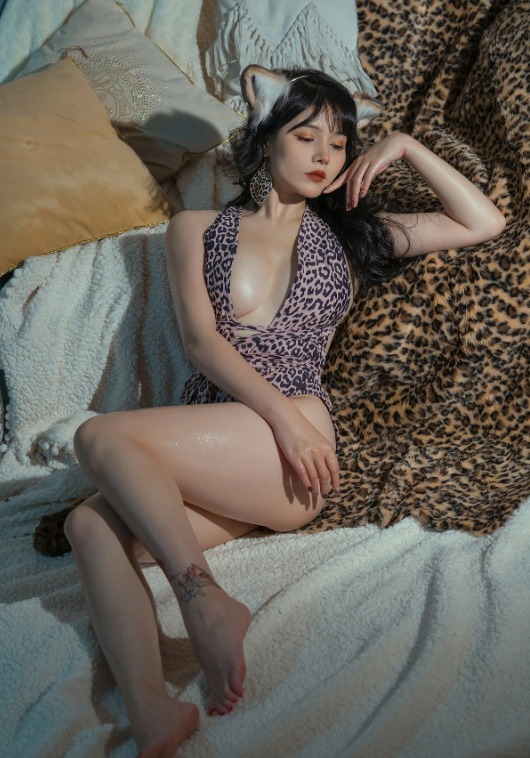 %title插图%num七月喵子作品全集:重庆妹子风格多变,用心打造的cos作品引发热议! %title插图%num七月喵子作品全集:重庆妹子风格多变,用心打造的cos作品引发热议!