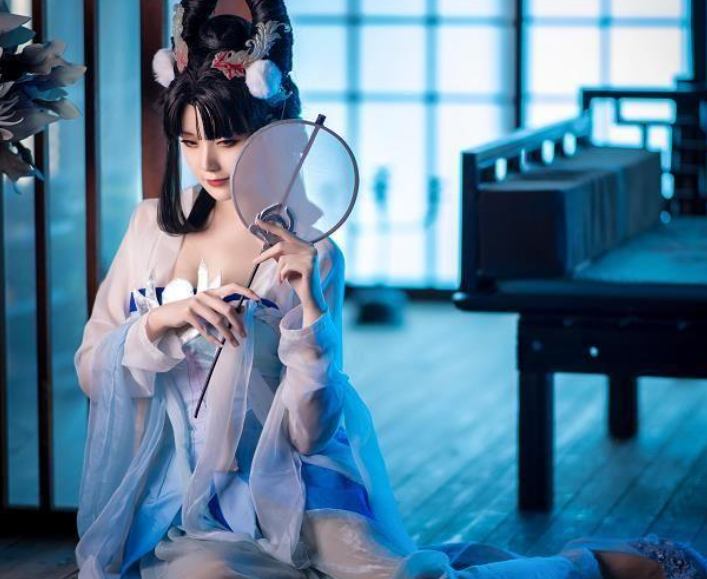 秋楚楚王者荣誉嫦娥《如梦令》如梦如幻