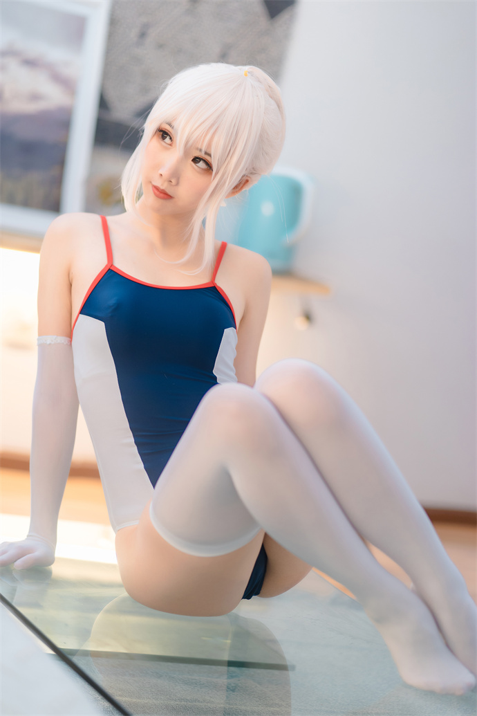 面饼仙儿:穿越死库水与水手服的魅力交织!插图2 面饼仙儿:穿越死库水与水手服的魅力交织!插图2