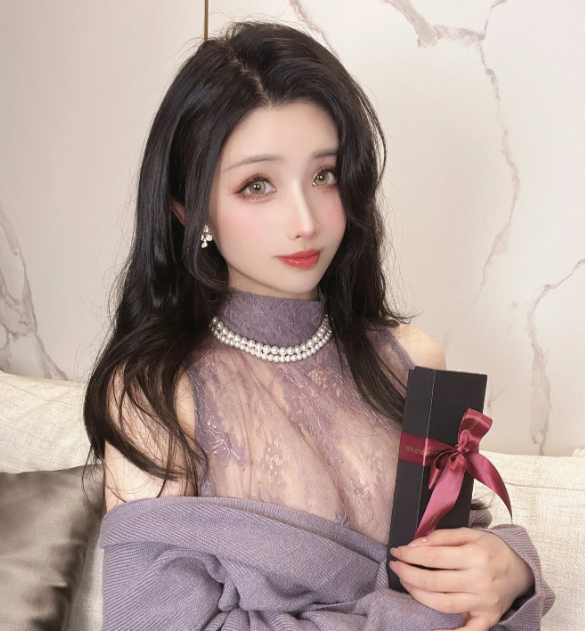 火辣冷酷!COS女神rioko凉凉子横扫cos圈的绝世魅力插图4 火辣冷酷!COS女神rioko凉凉子横扫cos圈的绝世魅力插图4