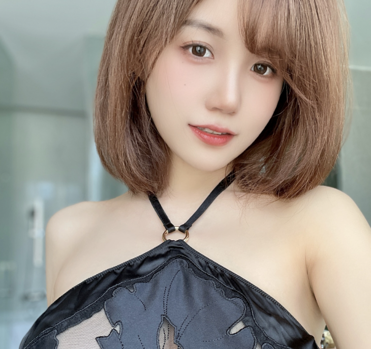 小仓千代W小姐姐的魅力无法抗拒:探索她独具魅力的摄影作品之路!插图3 小仓千代W小姐姐的魅力无法抗拒:探索她独具魅力的摄影作品之路!插图3