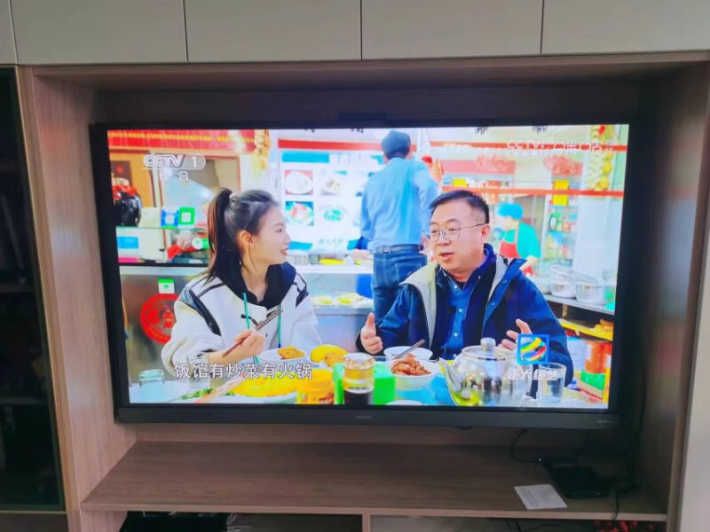 华为v85电视机值得买吗?心得:超清大屏,流畅刷屏