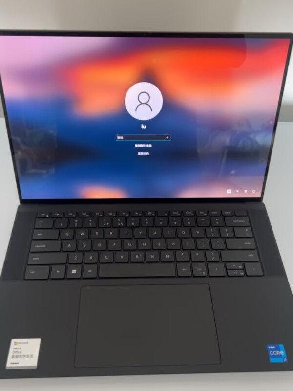 戴尔xps15轻薄本质量怎么样?感受:强悍性能,精致外观