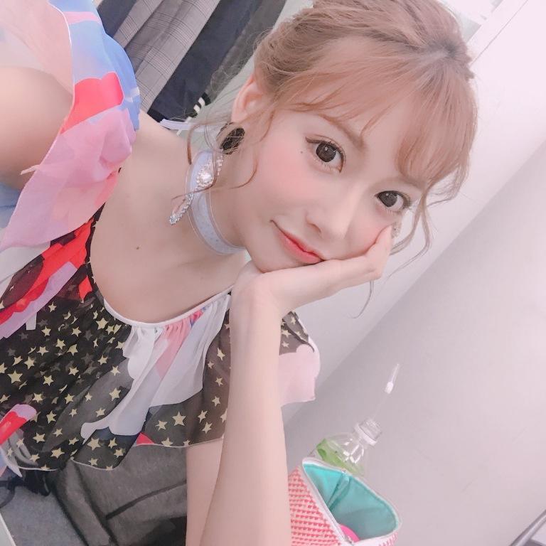 宋妍霏抹茶长裙清新气质