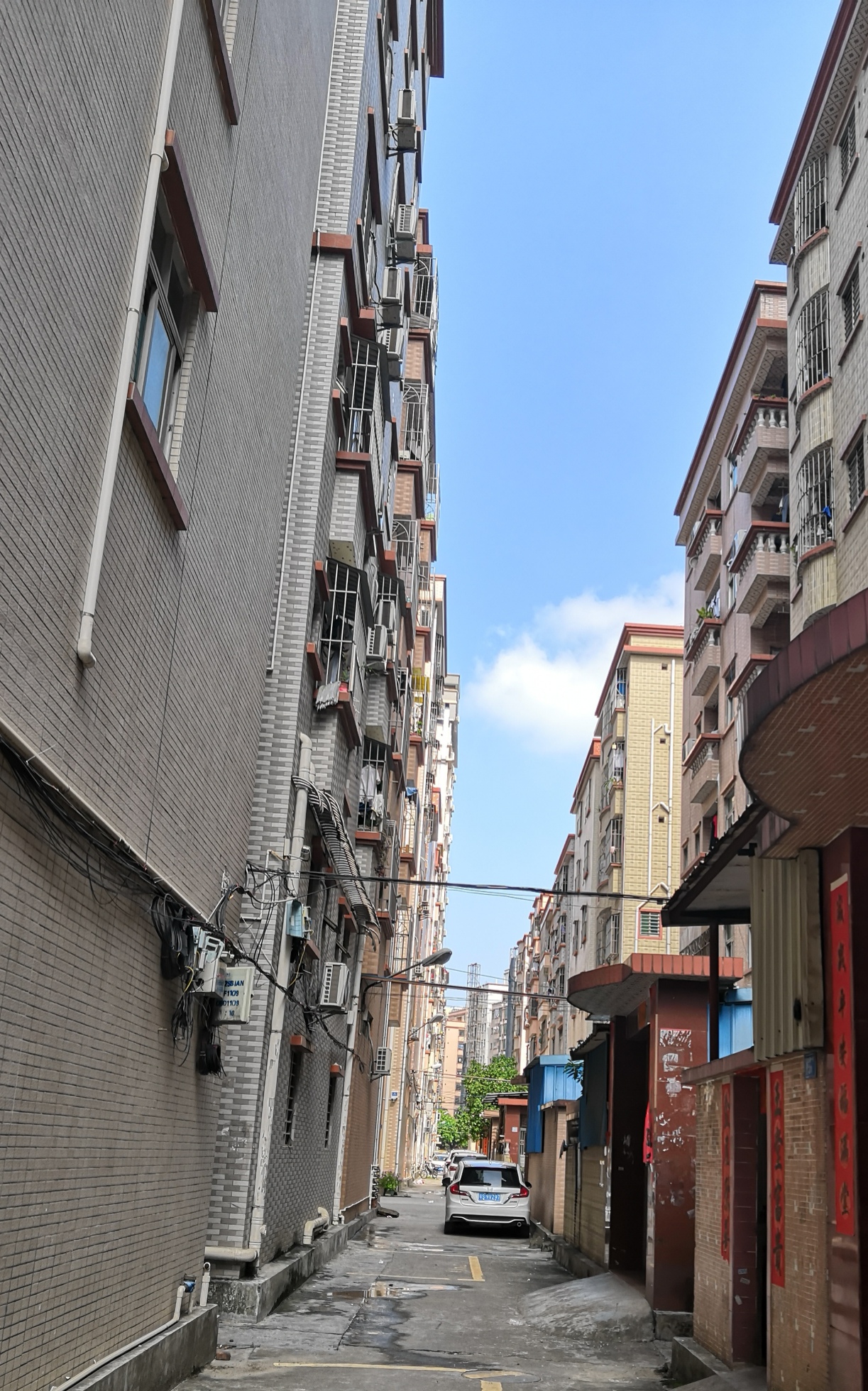 这是东莞长安镇的出租屋楼房都是刚建好的是不是改变了很多