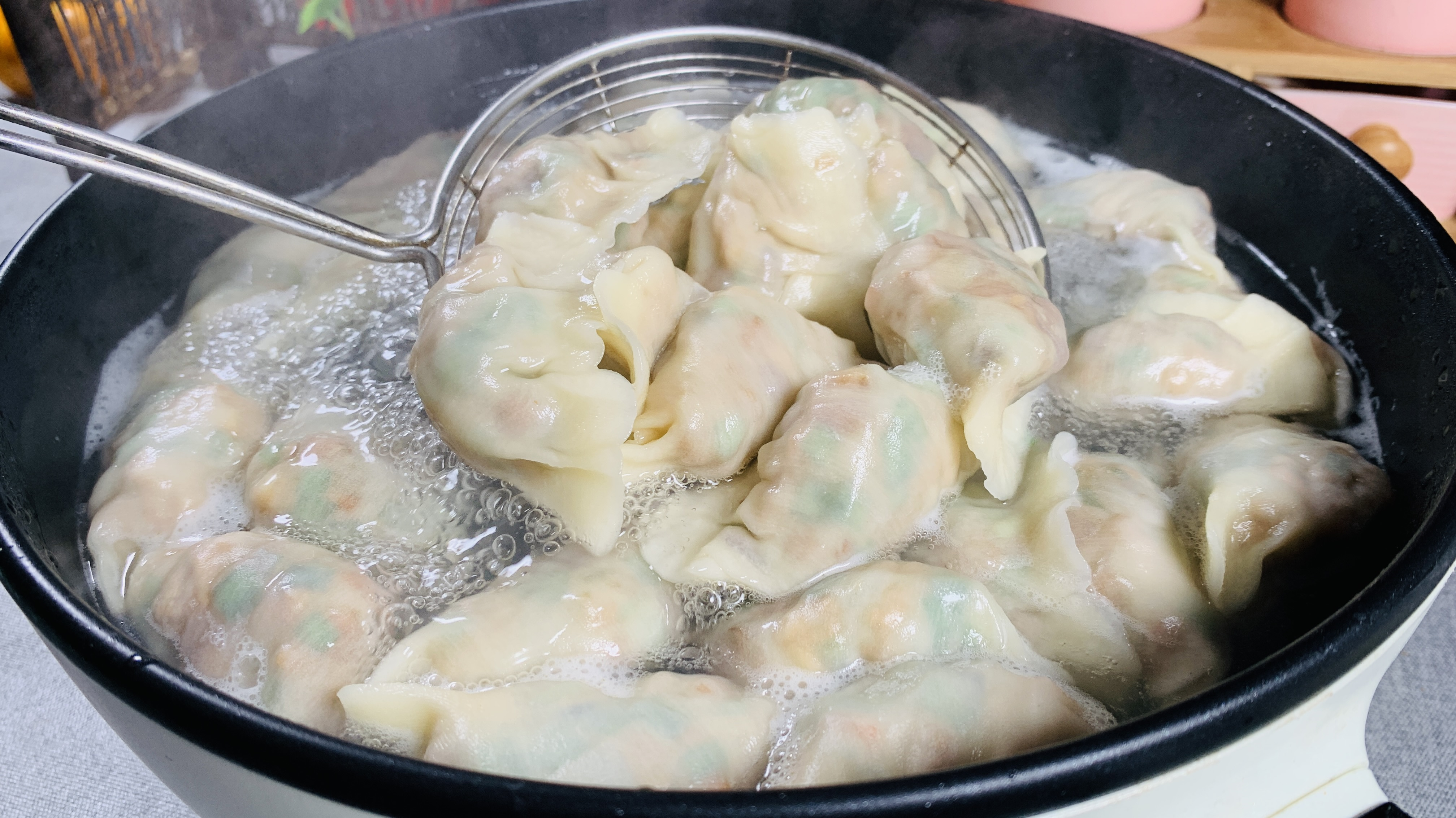 茄子包饺子,原来这么好吃,教你调馅技巧,一口一个太香了