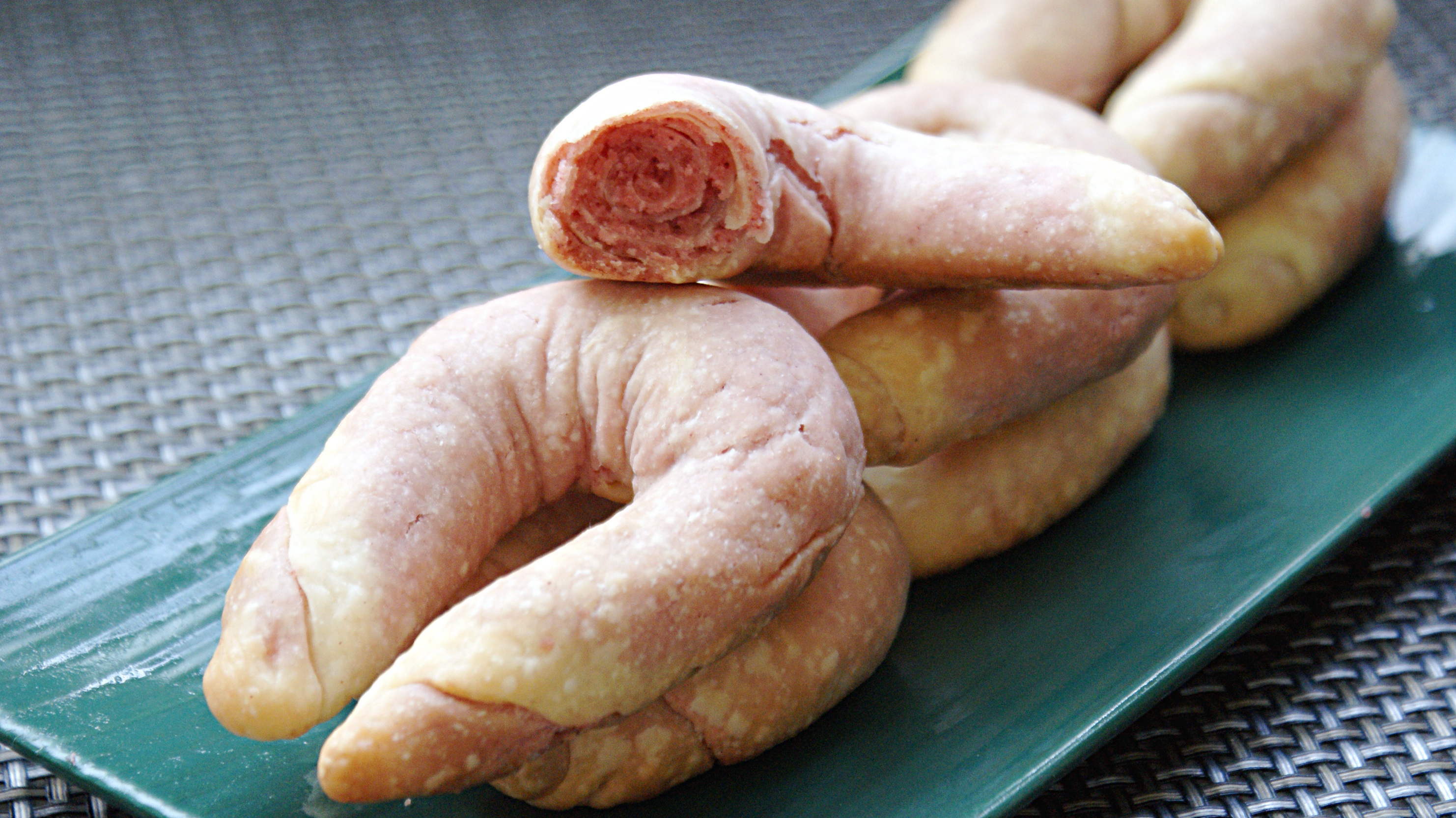 最爱的点心虾酥,今儿让我复刻成功啦,跟外面买的不相上下,好吃