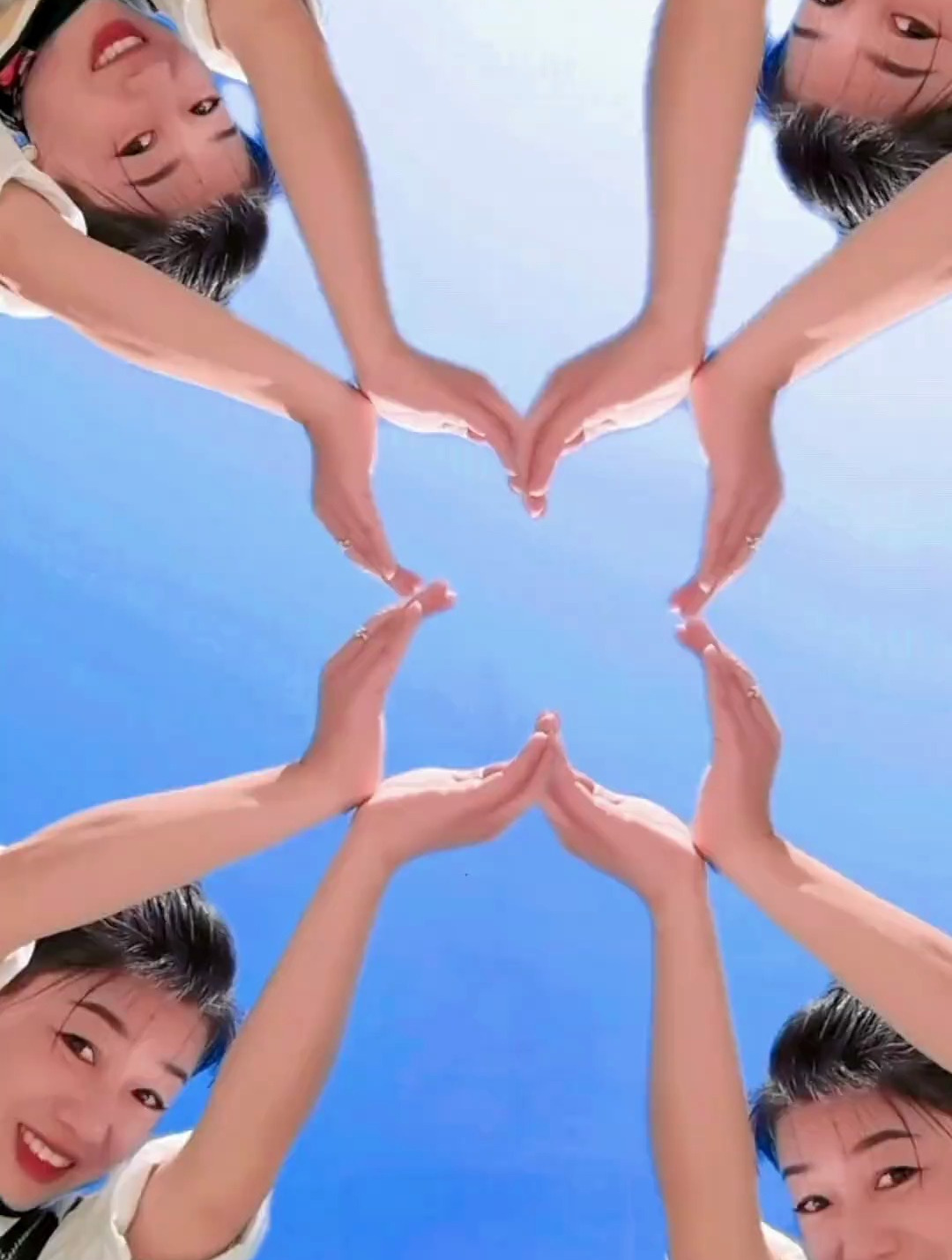 最近火了的多胞胎,手势拍照姿势来了,一个人也可以玩得很嗨