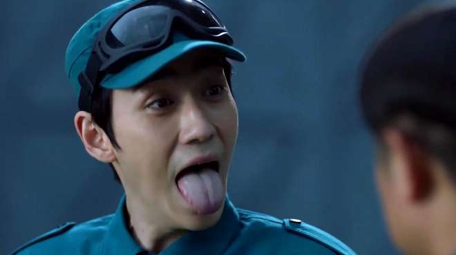 重启之极海听雷:吴邪三闹考场,众人被耍团团转,白昊天乐开花