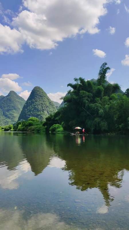 现在的桂林蓝天白云青山绿水每天都是好风景旅行推荐官