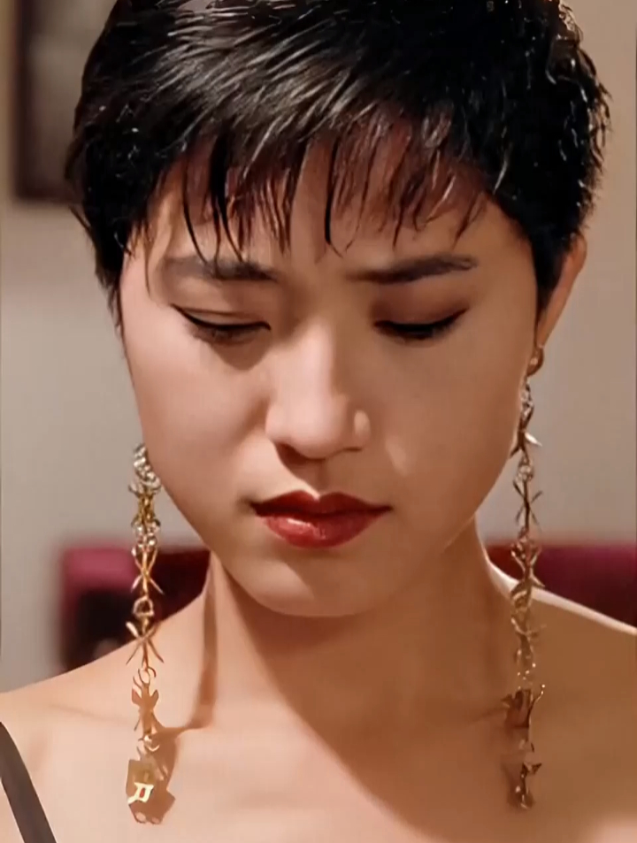 陈法蓉,羞花闭月妖艳如花的颜值,不愧是那个年代的顶流!-度小视