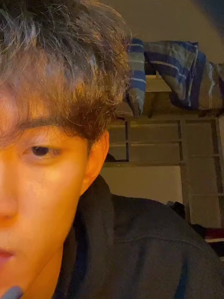 腹肌原相机文静内向社恐小男生