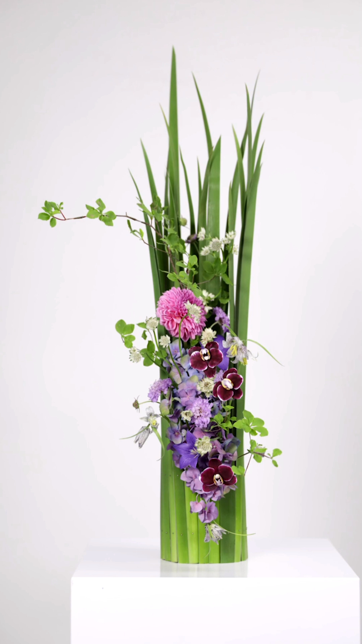 酒店公司会所常用装饰插花-直立型大堂花-度小视