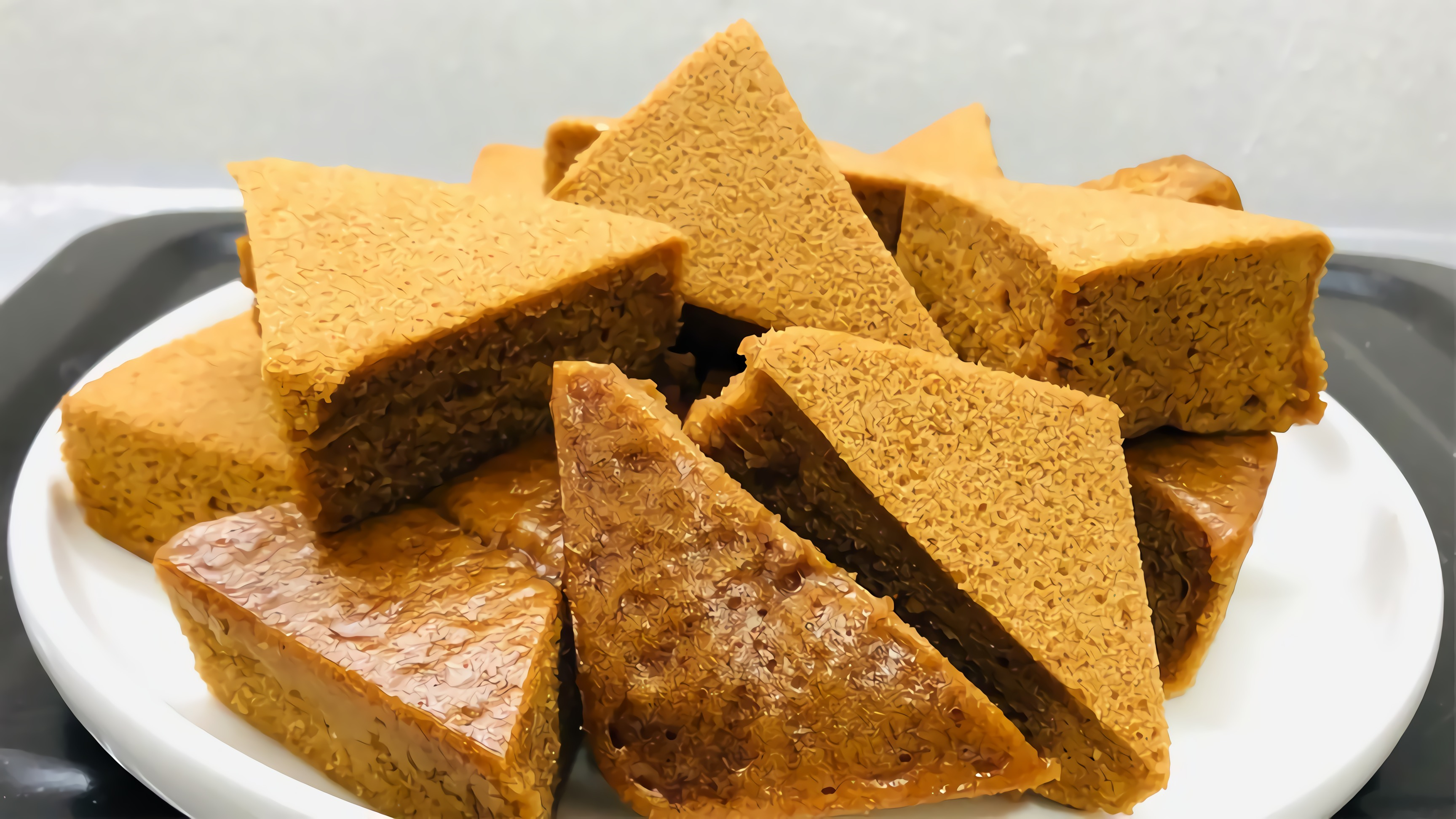 1碗面粉1碗红糖，在家做红糖马拉糕，松软细腻又劲道，出锅就吃光