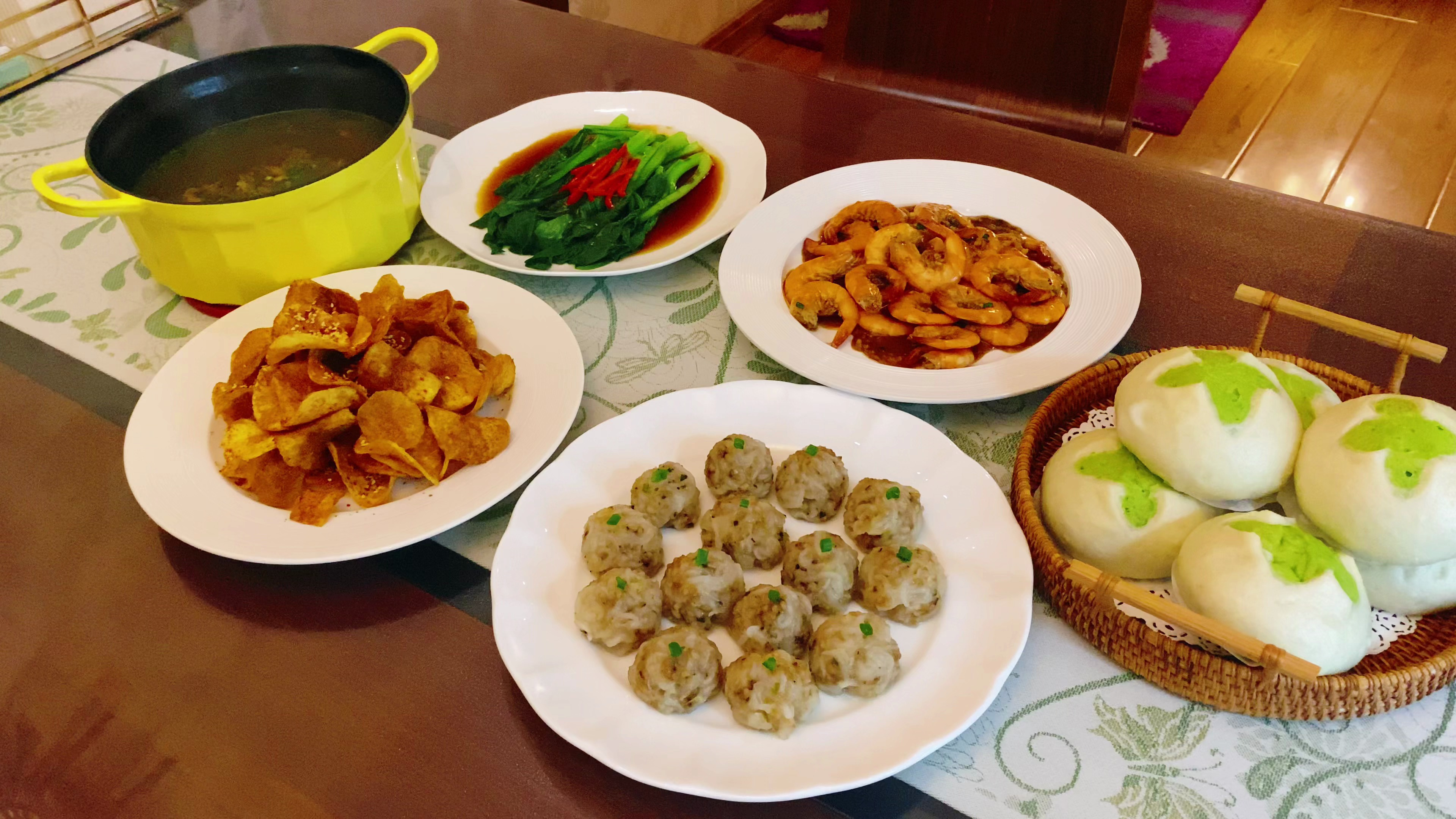 70后小家庭的晚餐!过干净简单的生活,平淡的日子营养可口的饭菜