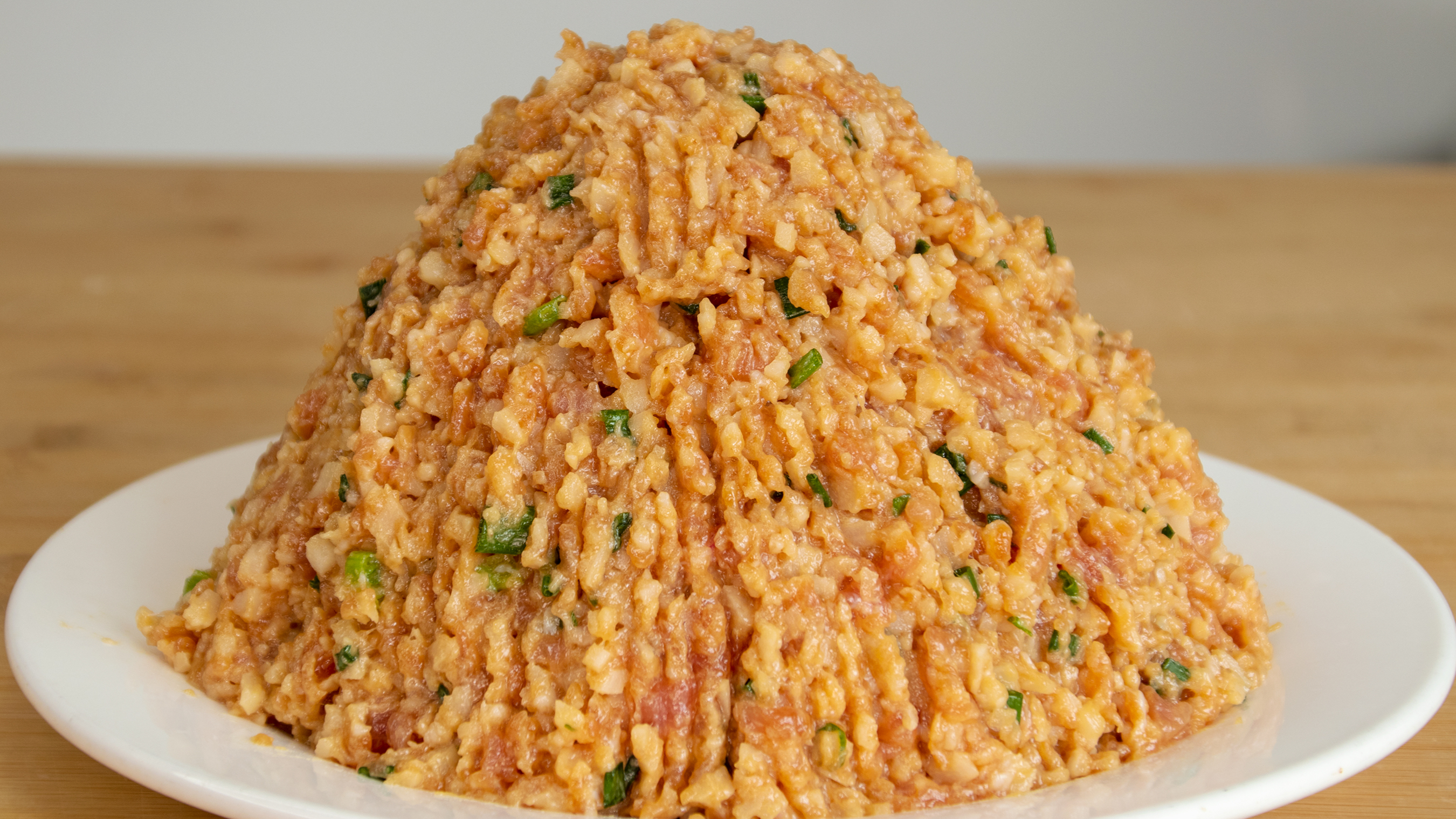 莲藕猪肉馅饺子怎么调好吃？秘制配方窍门全教你，过年包饺子必备