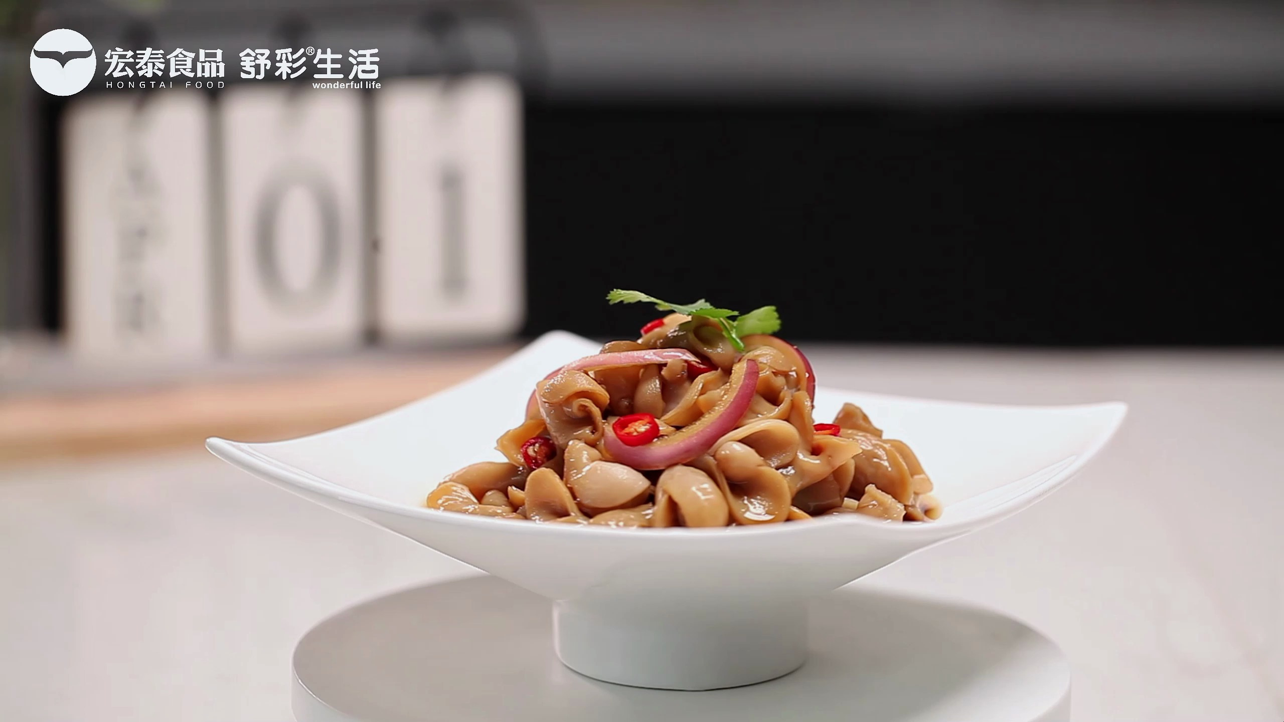 捞汁跳跳鱼肚,吃在嘴里真的会跳吗?