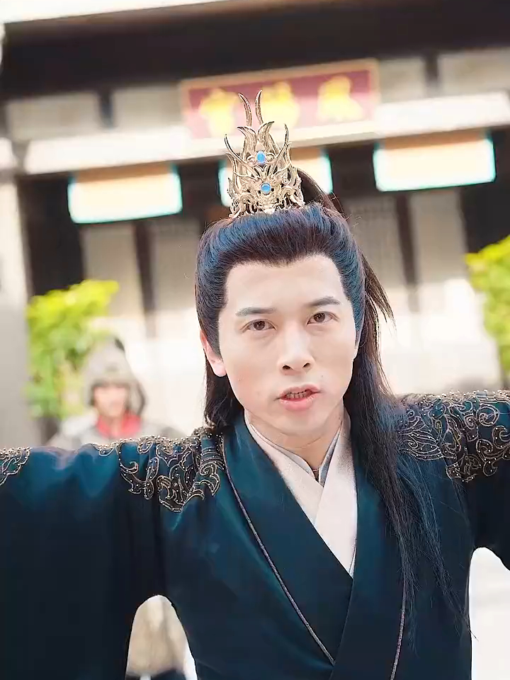 无敌八皇子短剧