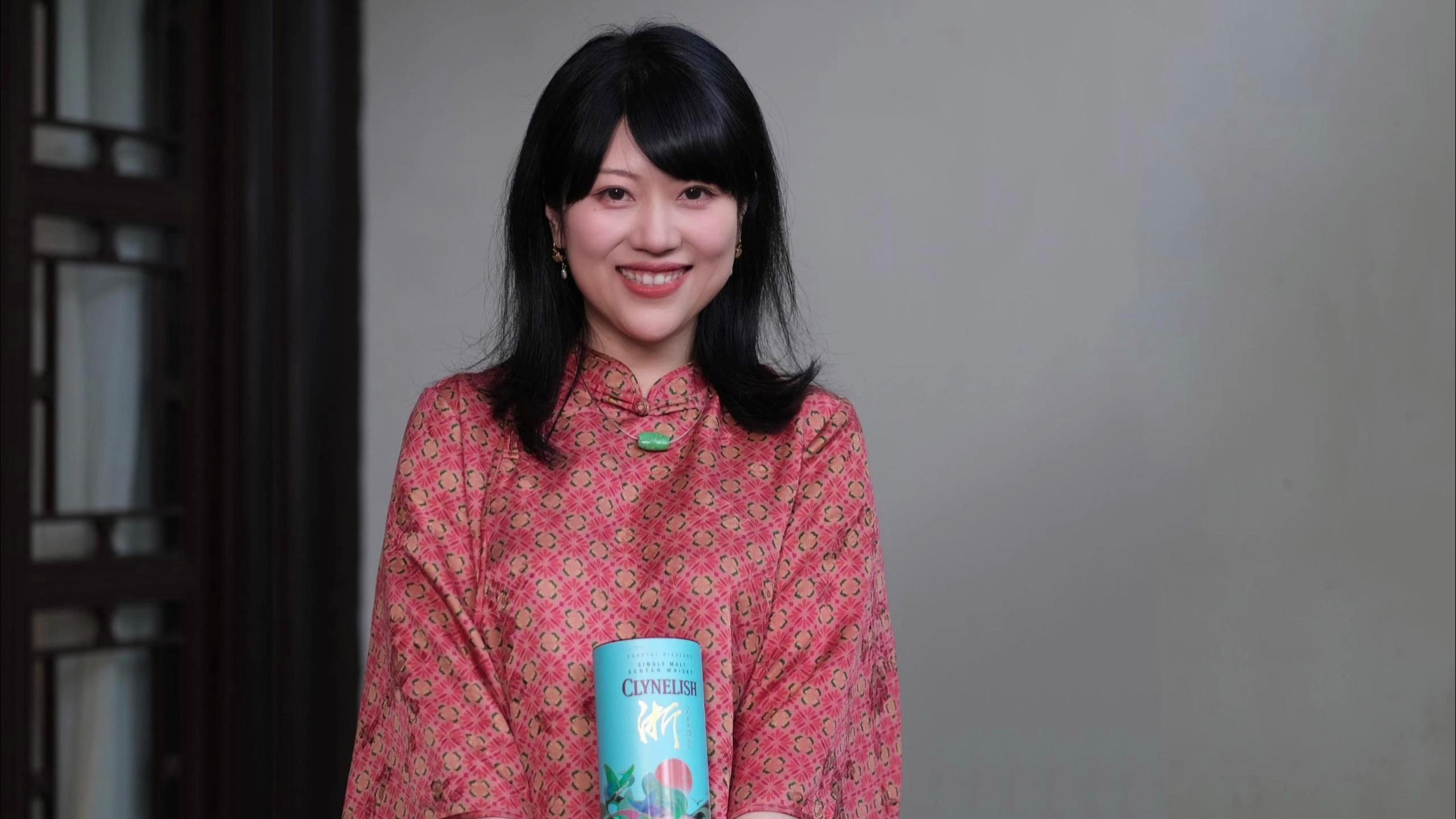 浙菜怎么配威士忌?去五一被挤爆的“美食荒漠”杭州看看