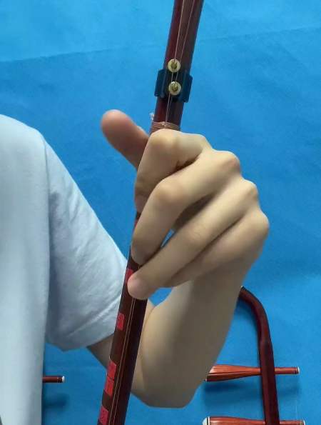 二胡的两个手型变化,还不懂的快来看看吧-度小视