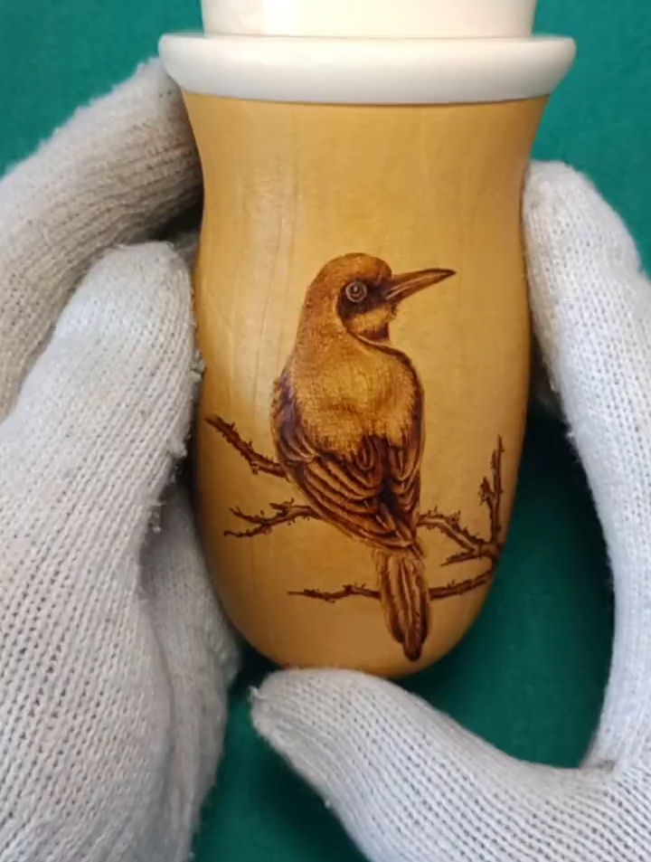 非物质文化遗产烙画葫芦花鸟谢谢各位支持