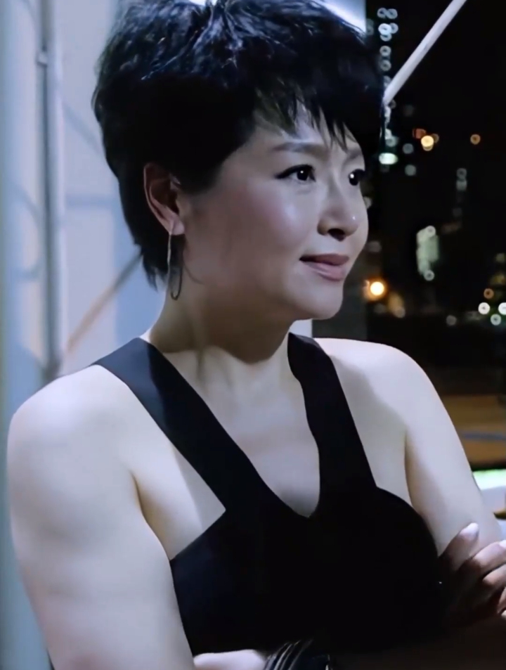 恬妞,当年香港的大嫂专业户-度小视