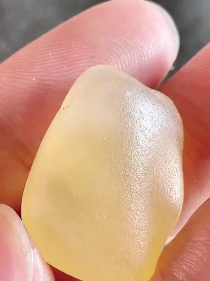 分享纯纯冰光料的金丝玉,这肉质没得说!