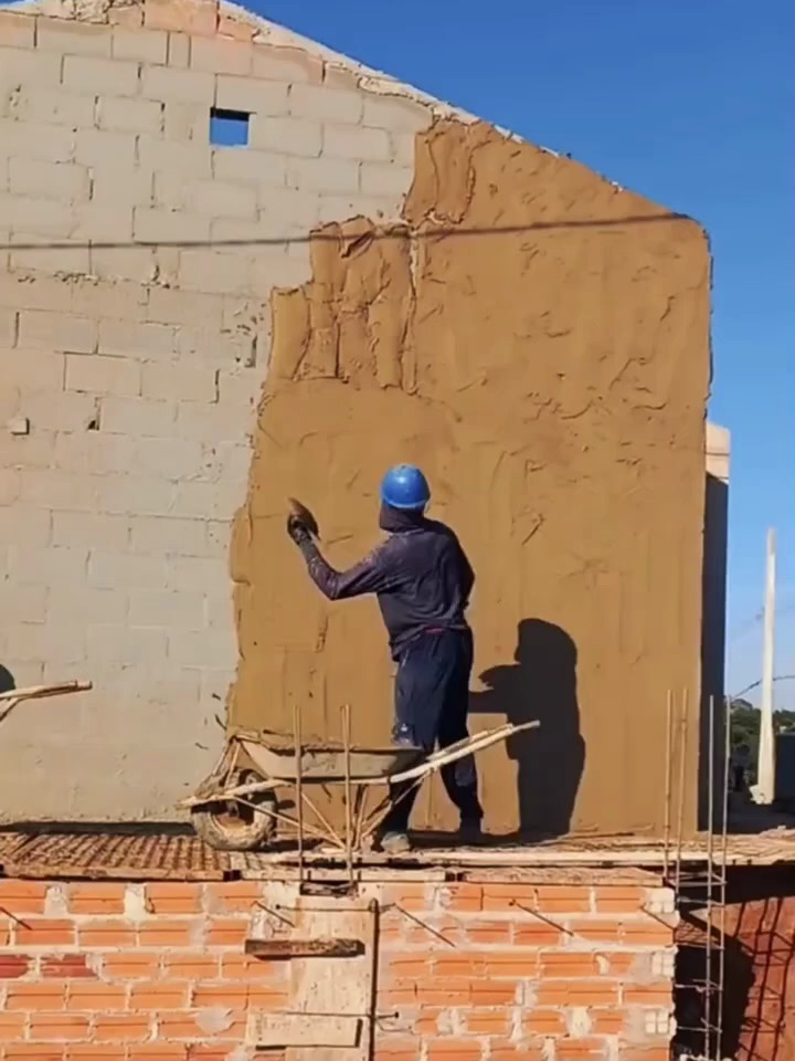 不是说烂泥扶不上墙吗,这是怎么回事