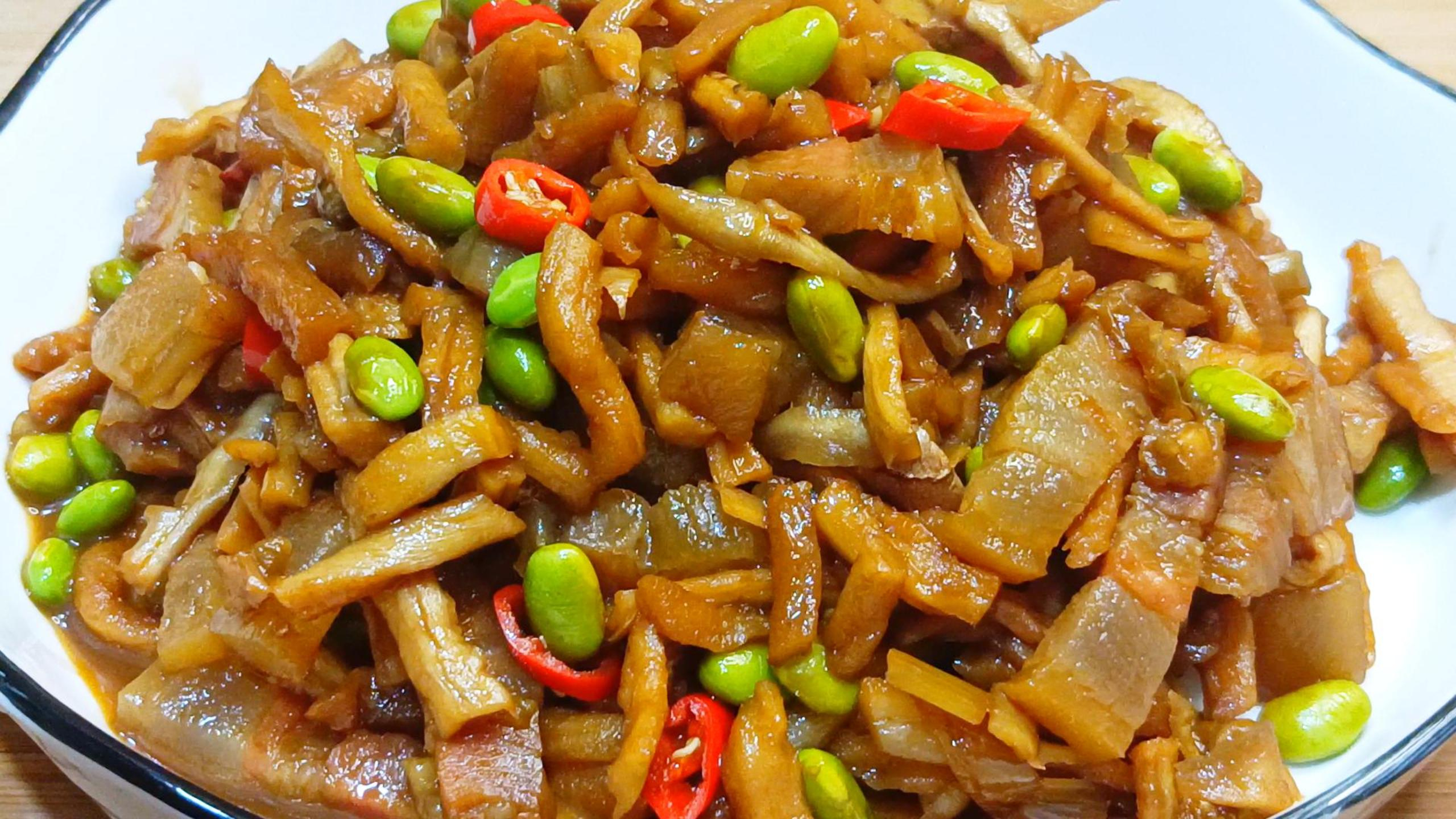 毛豆萝卜干炒腊肉,喝粥下饭无敌,家常菜做法