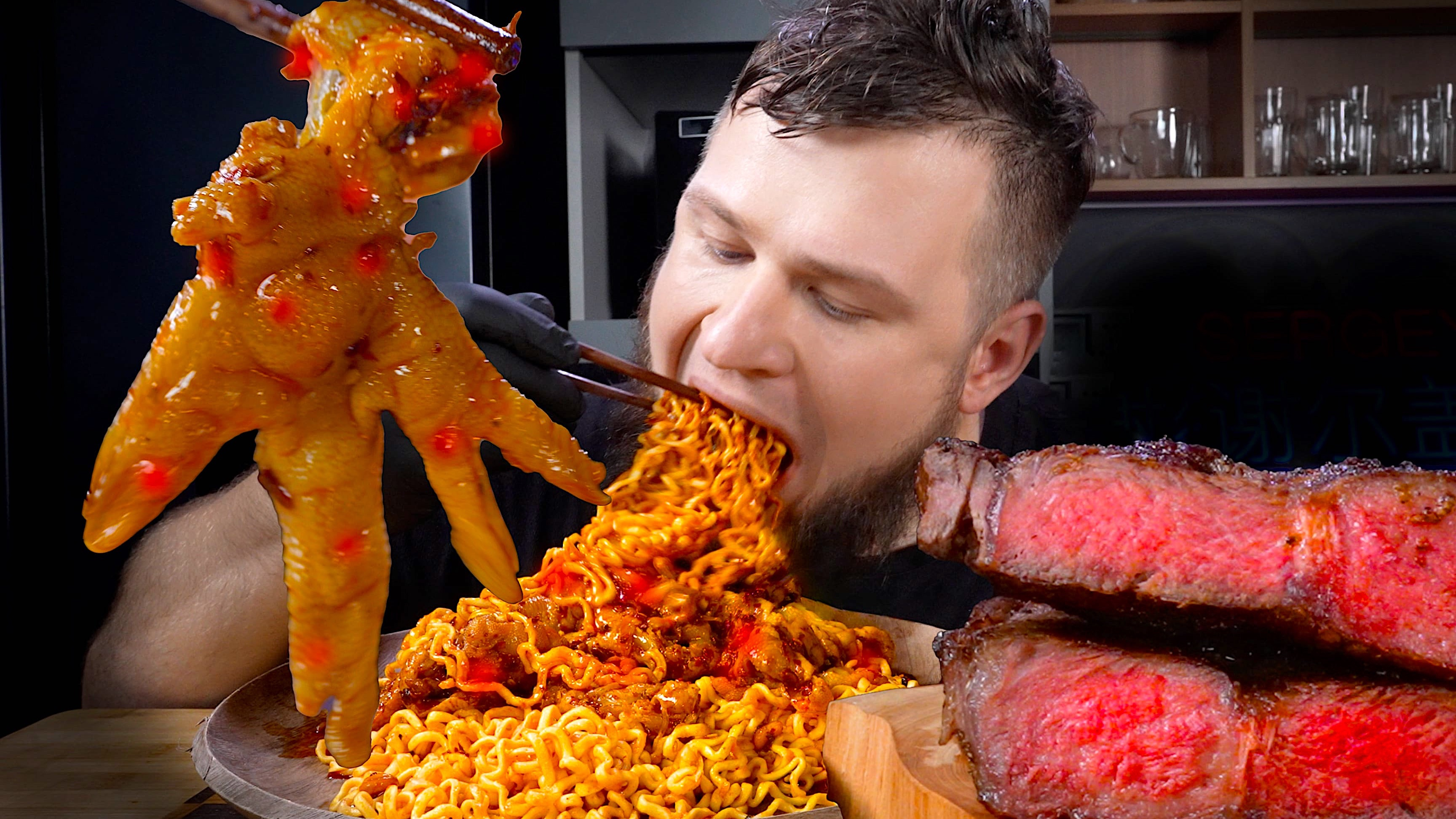 爆辣无骨鸡爪!配辣酱的面!辣到心脏蹦蹦跳!