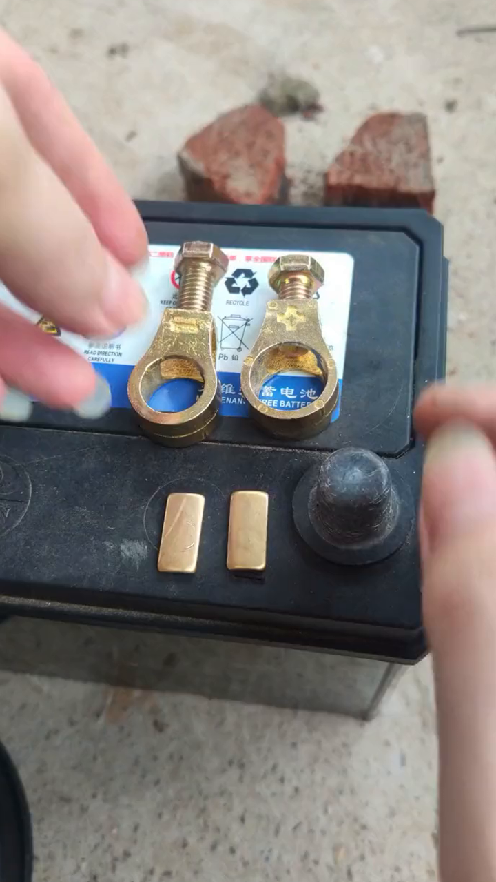 纯铜电瓶卡子,不虚接不打火,固定牢固不脱落