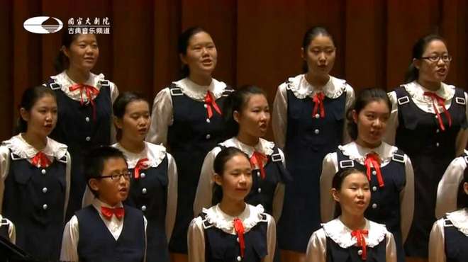 [图]经典歌曲《青春舞曲》，中国交响乐团附属少年及女子合唱团演唱