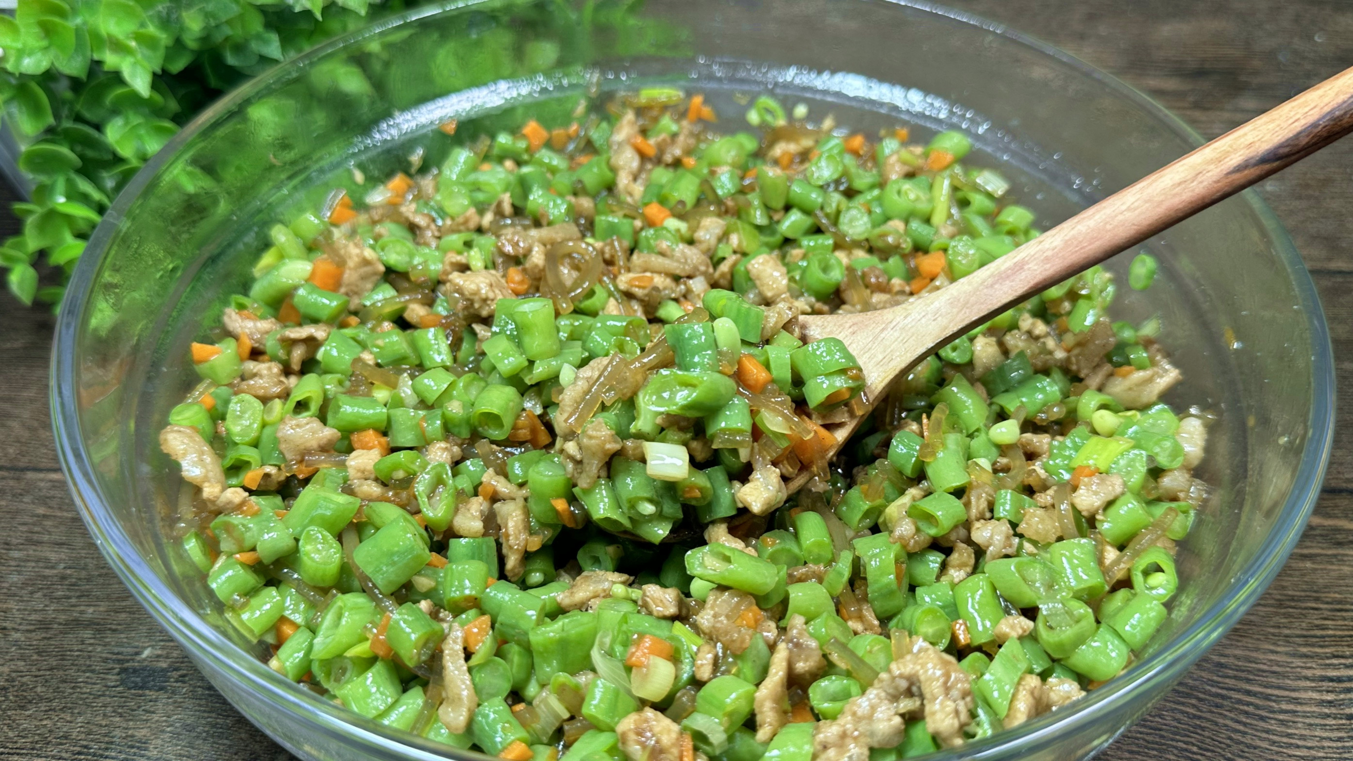 豆角馅大包子,实在太好吃了,教你调馅方法,出锅连吃3个不过瘾