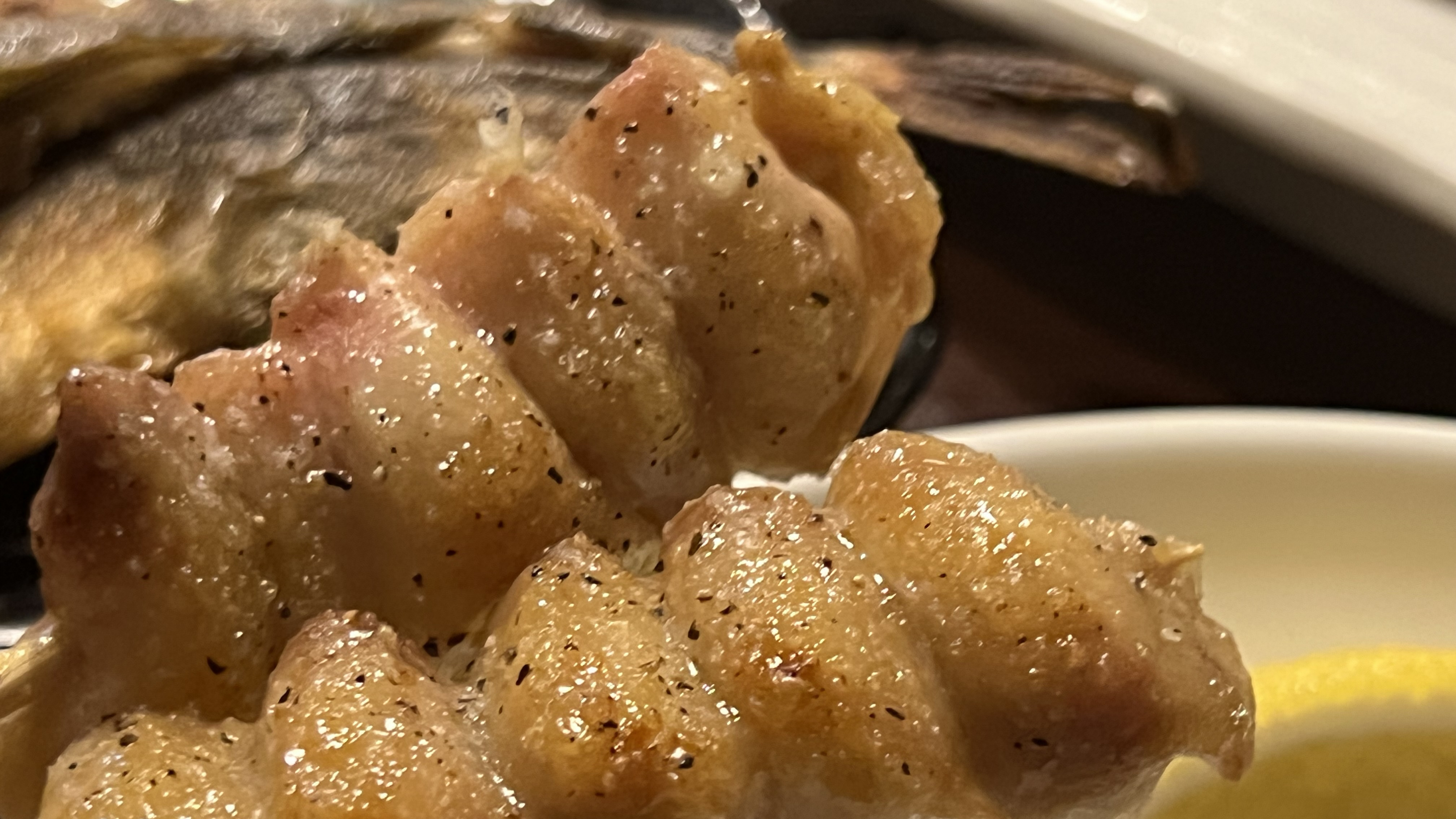 你尝试过这种鸡肉串吗?皮酥肉弹,在日本每家居酒屋几乎都有!