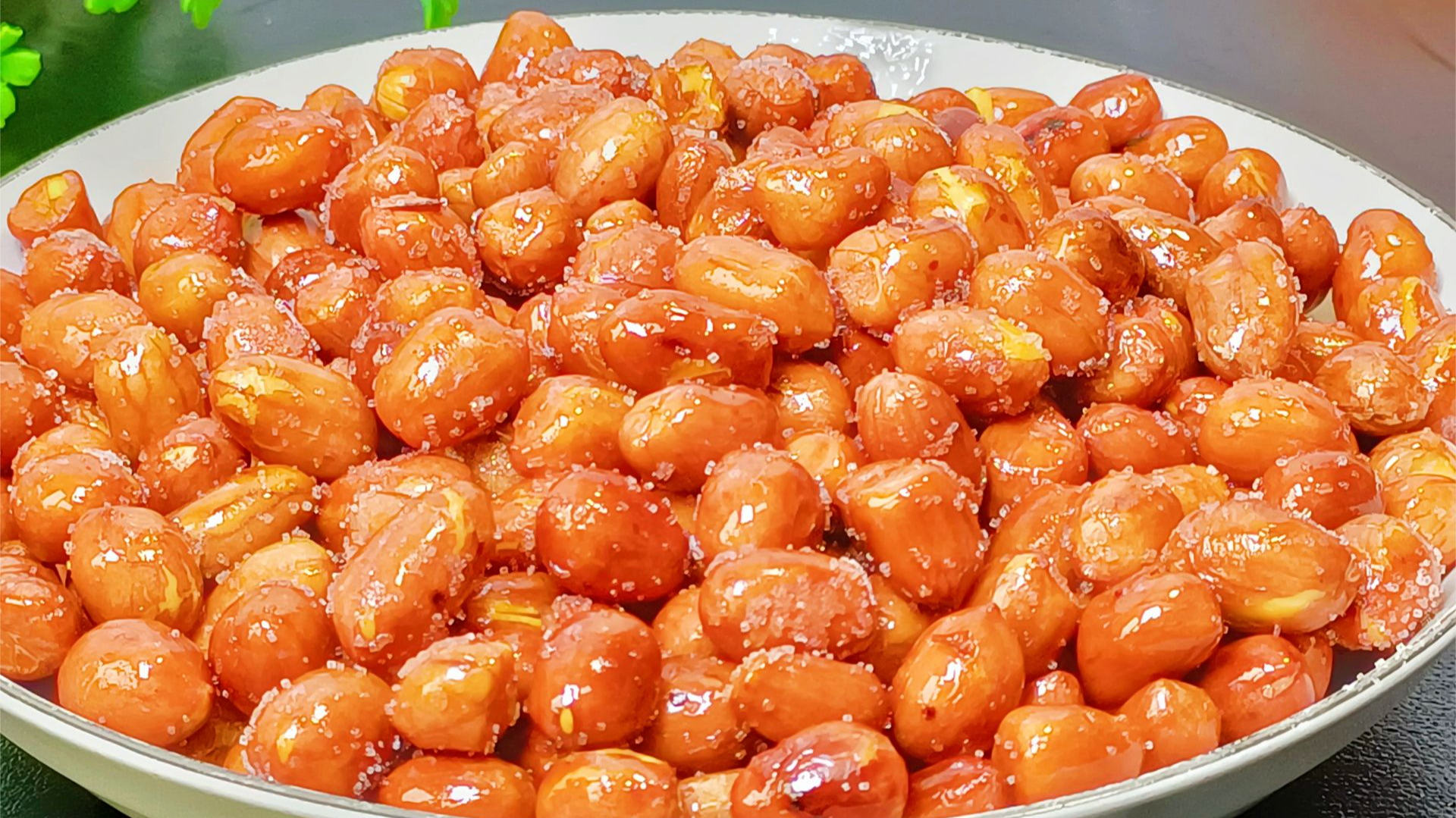 炒花生米时，切记别直接下锅，教你一个绝招，出锅酥脆不糊太香了