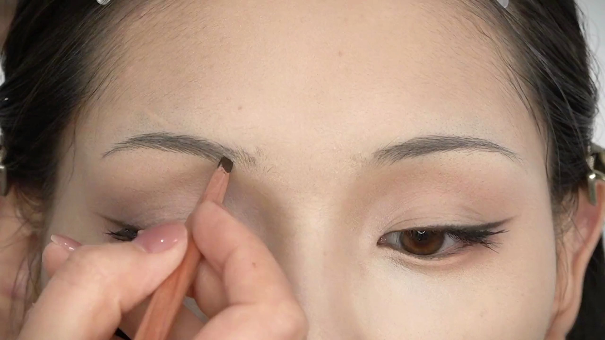 本以为又是平平无奇的新中式造型