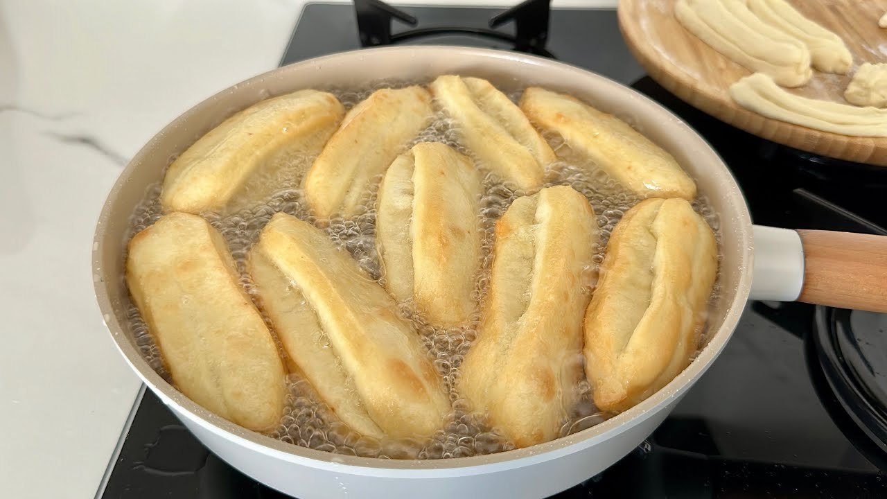 面粉中加入酸奶,做出来的迷你小油条非常不一样!巨好吃个个空心