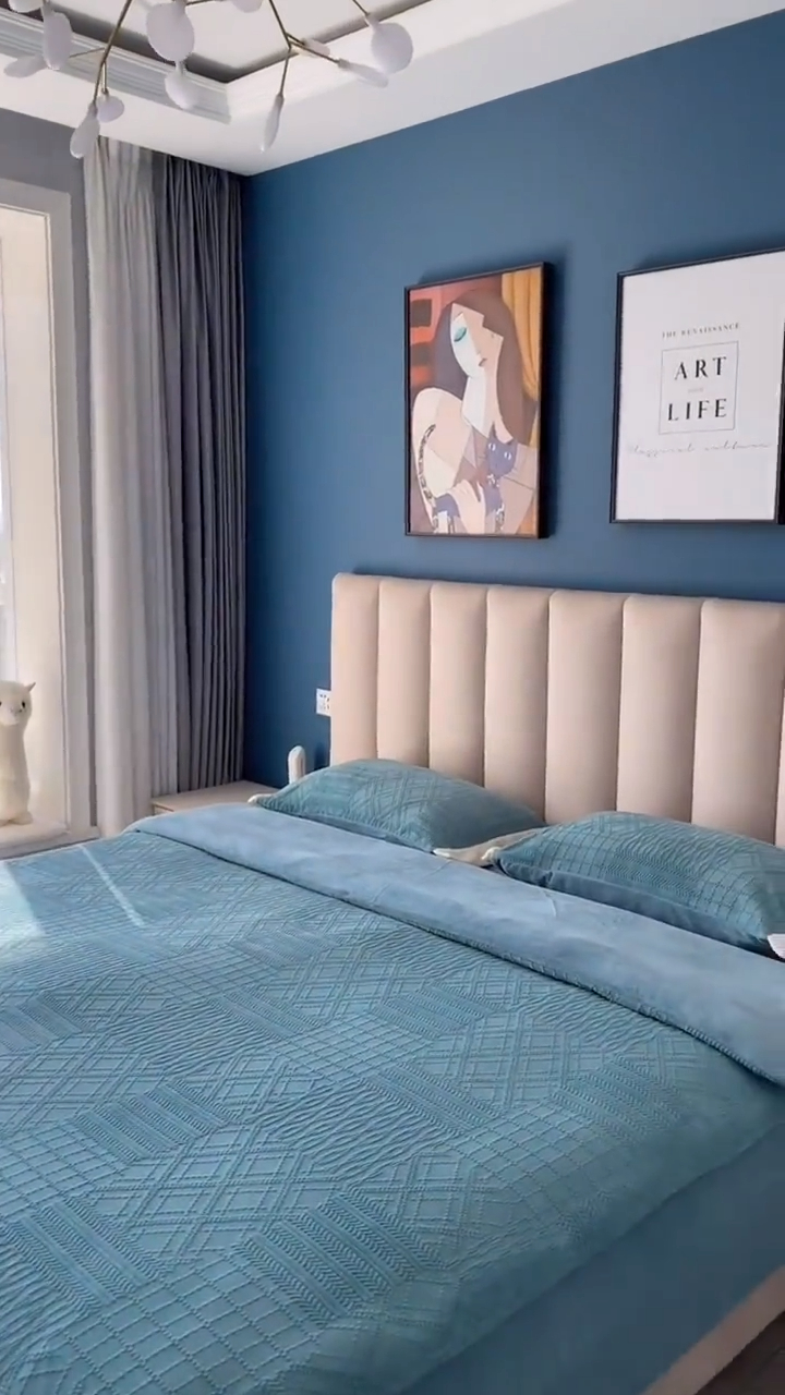 孔雀蓝背景墙设计