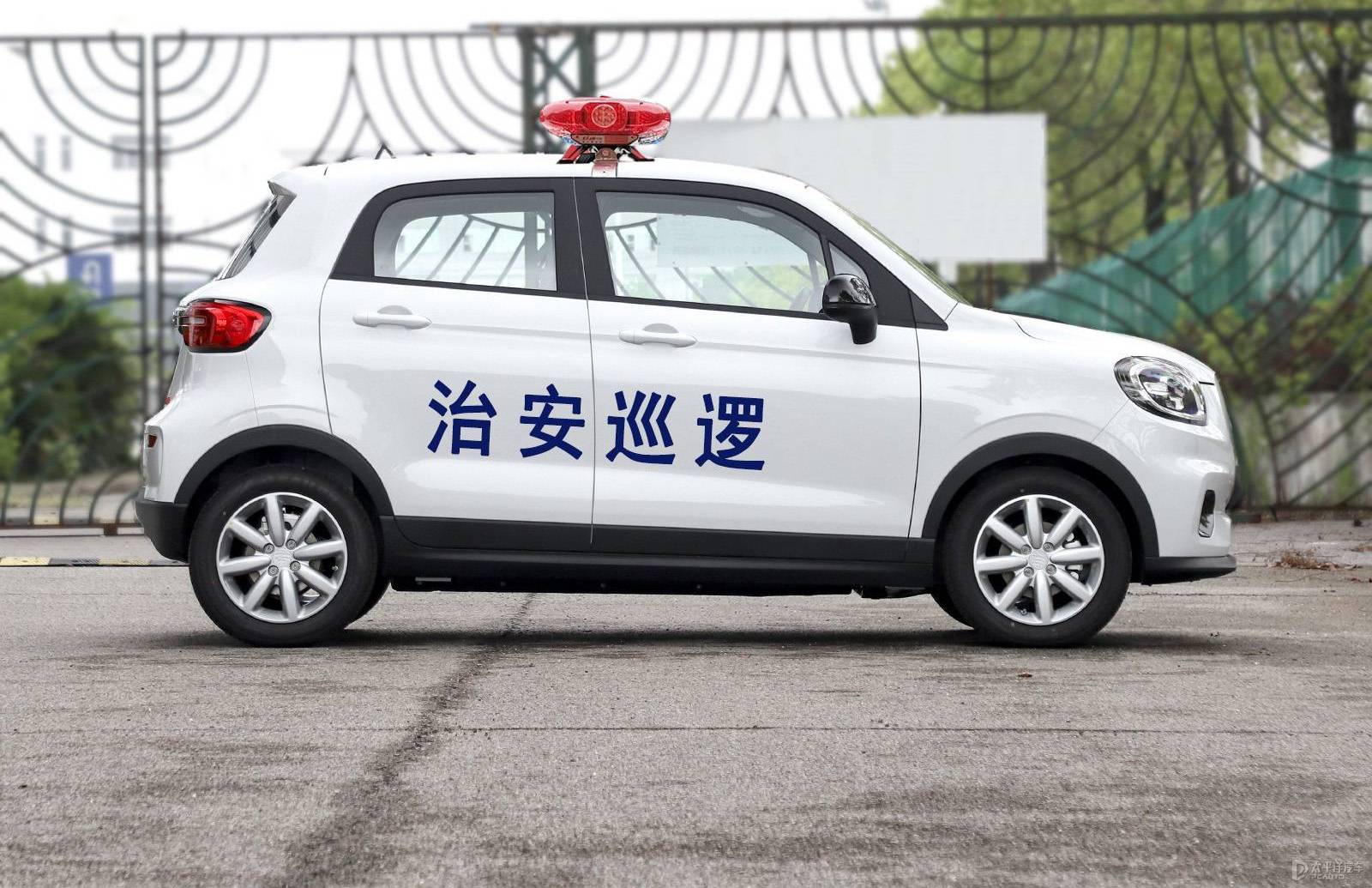 提升工作效率,电动巡逻车助力警务机构革新