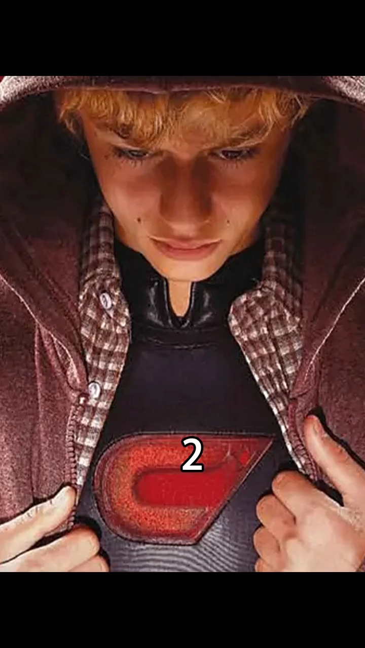 少年透明人-02男孩一觉醒来发现头没了,原来是获得了隐身技能