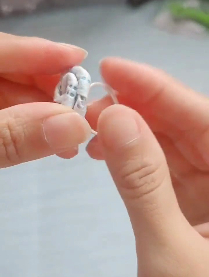 口罩荷氏玫瑰戒指