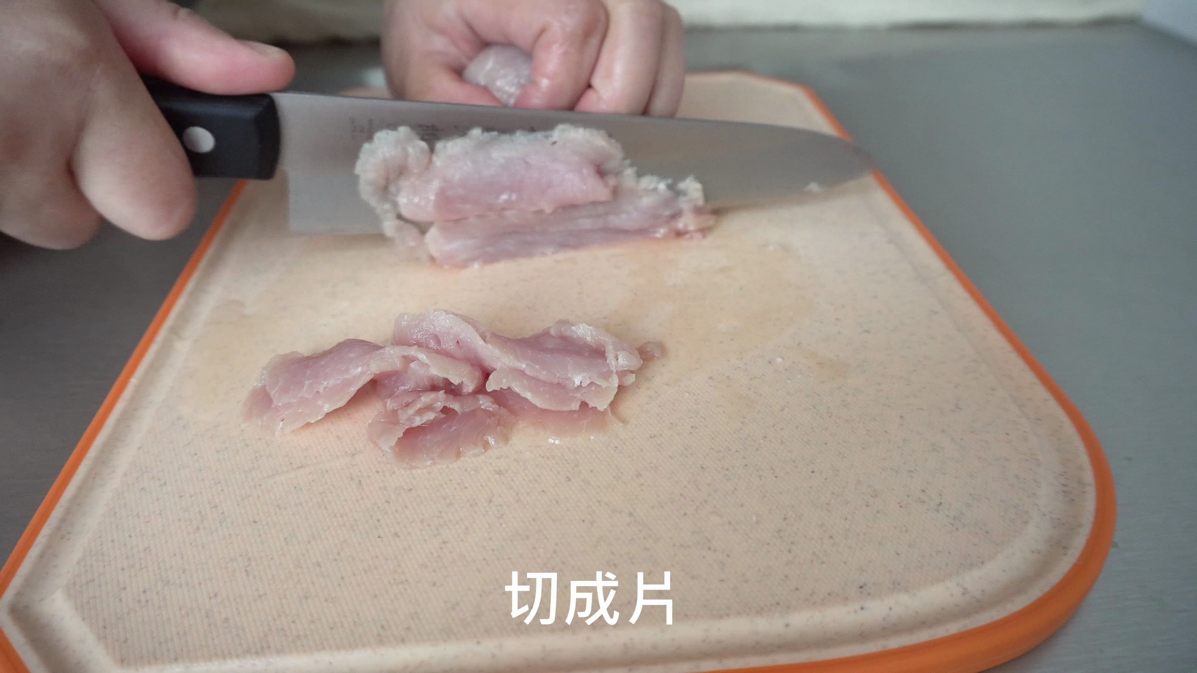 宝宝辅食，7个月的宝宝慢慢的可以这样加，有菜有肉，营养全面