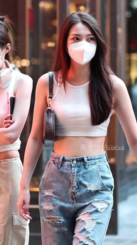 街拍 穿搭 大长腿 美女 女装-度小视