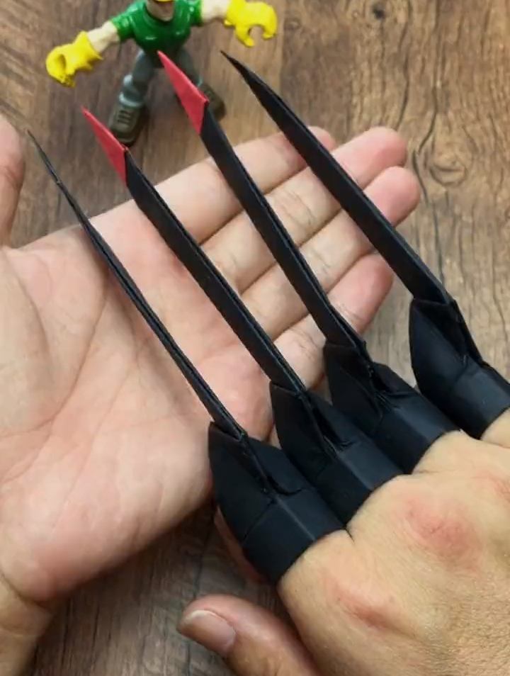 帅气的金刚狼爪,你学会了吗