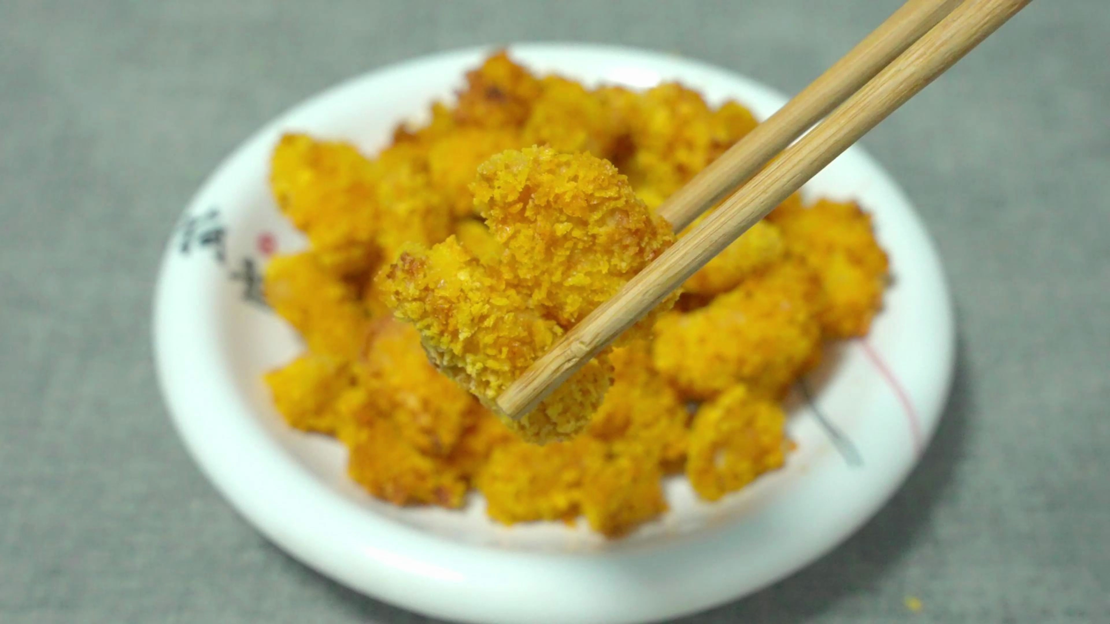 鸡米花这道孩子爱的美食,制作方法简单,学会这样做少油健康好吃