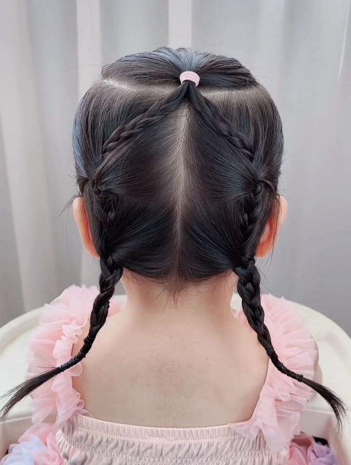 简单可爱的翘翘辫,手再笨也一看就会 小辫扎起来 短发宝宝编发-度小视