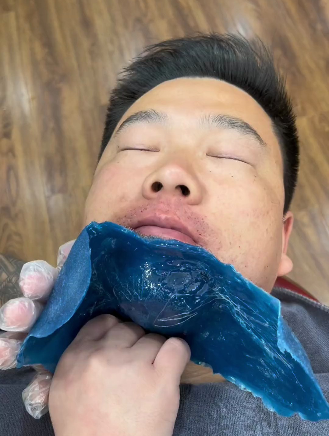 沉浸式体验,蜜蜡拔胡子,极度解压