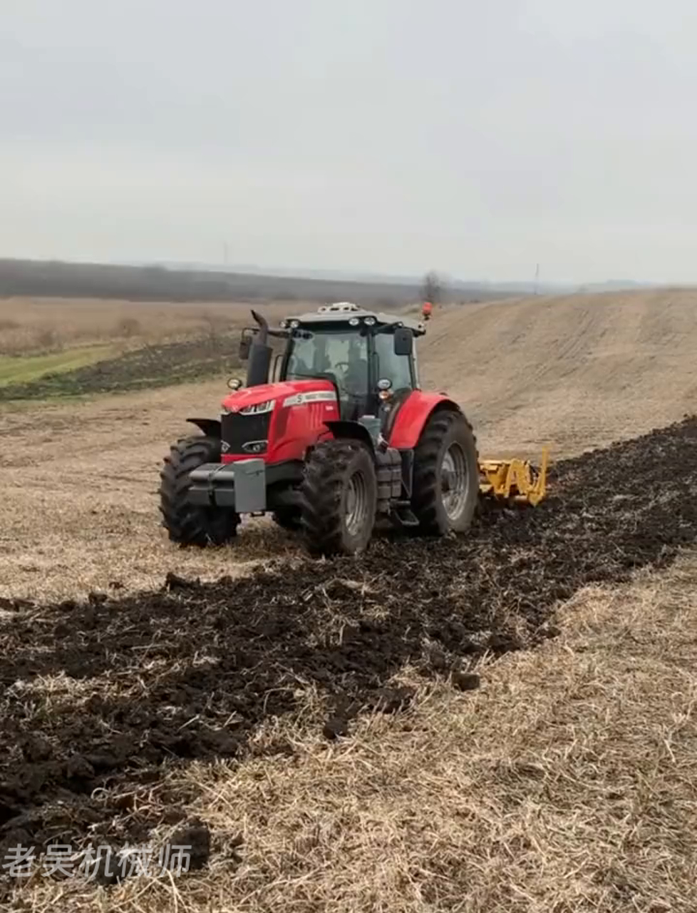 麦赛福格森2204拖拉机,深松土地新体验