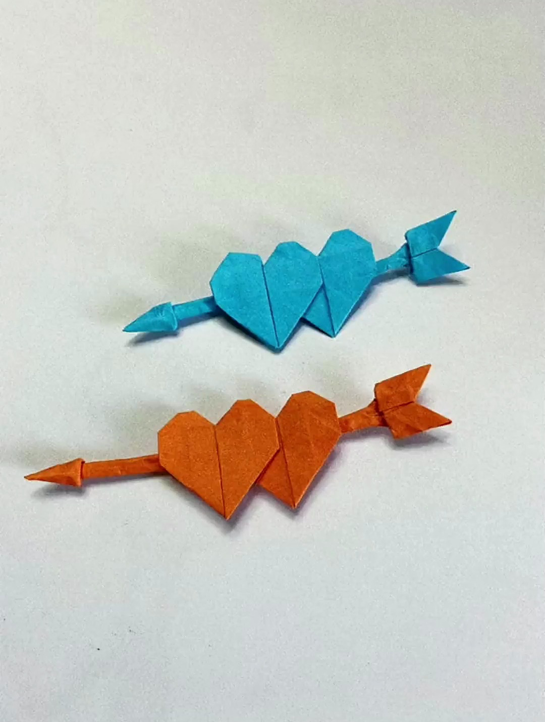 一箭穿心折纸1,详细教程,慢速的,视频比较长,我分了几部分-度小视